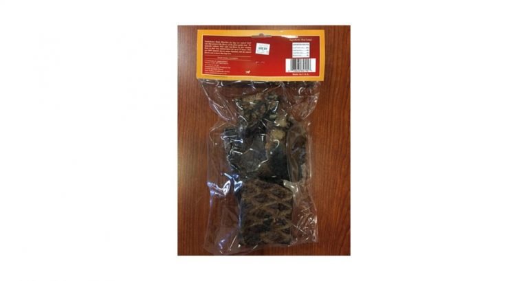 Smokehouse Beefy Munchies dog treats in packaging